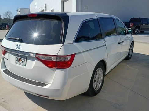 Used 2013 Honda Odyssey LX image 5
