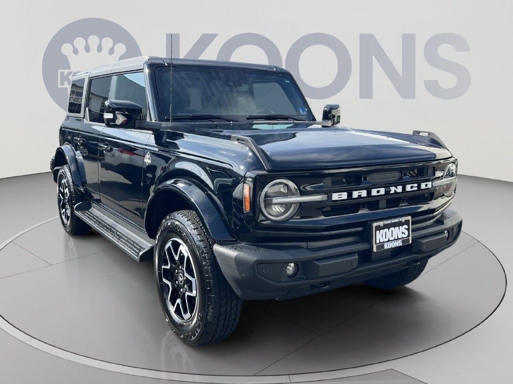 Used 2025 Ford Bronco Outer Banks AWD/4WD image 8