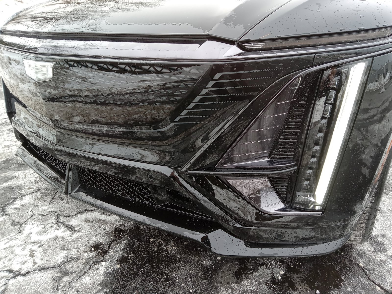 New 2026 Cadillac Lyriq V AWD/4WD image 7