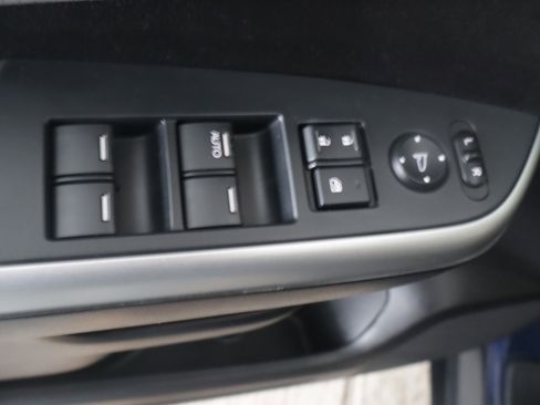 Used 2016 Honda CR-V EX-L image 11