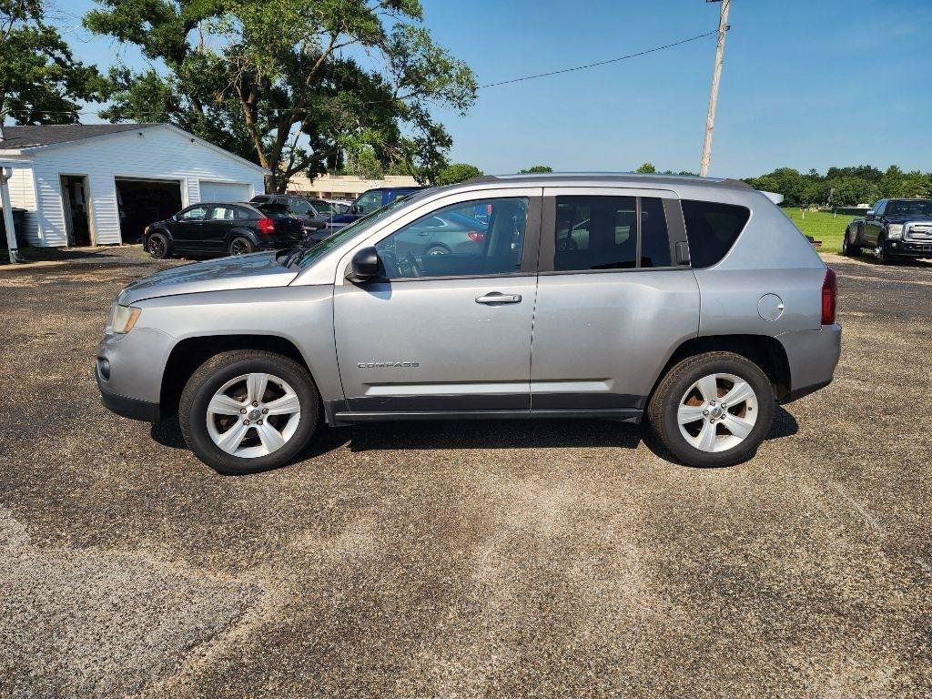 Used 2015 Jeep Compass Sport w/ Power Value Group AWD/4WD image 9