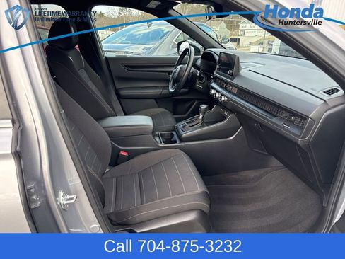 Used 2023 Honda CR-V Sport image 18