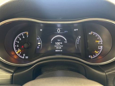 Used 2020 Jeep Grand Cherokee Limited w/ Trailer Tow Group IV image 27