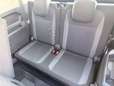 Used 2019 Volkswagen Tiguan S w/ Driver Assistance Package FWD image 27