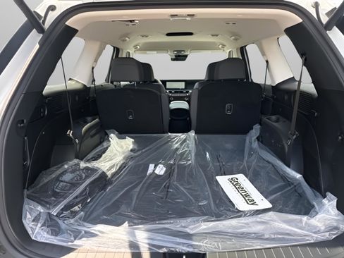 Certified 2026 Hyundai Palisade SEL FWD image 38