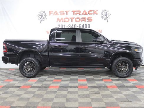 Used 2020 RAM 1500 Limited w/ Black Appearance Package image 4