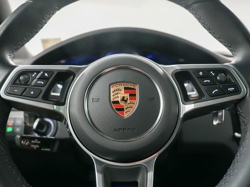 Certified 2023 Porsche Cayenne AWD/4WD image 26