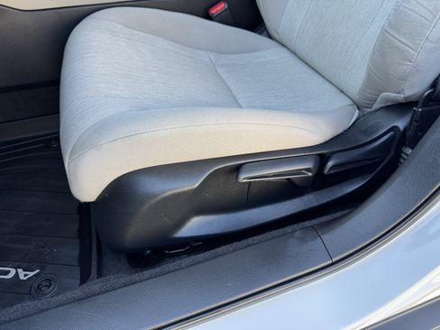 Used 2023 Honda Accord LX image 14