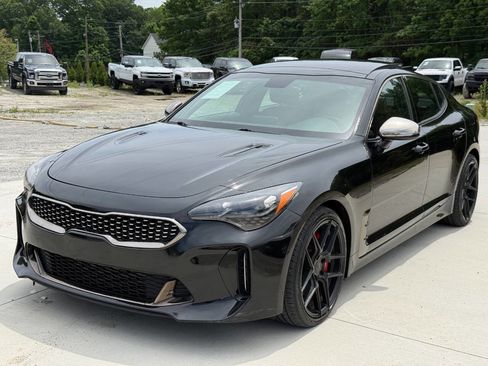 Used 2018 Kia Stinger GT1 RWD image 32