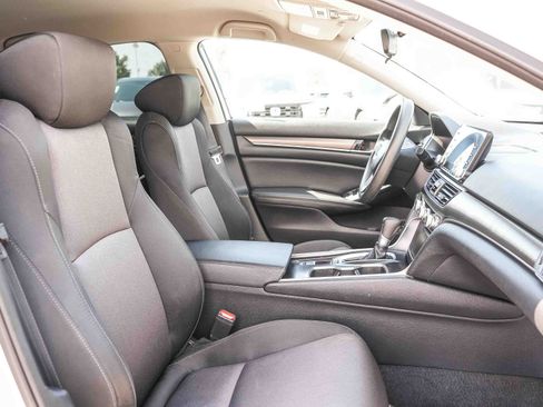 Used 2020 Honda Accord LX image 17