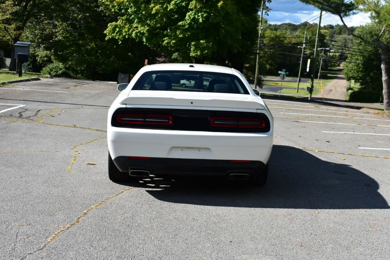 Used 2015 Dodge Challenger R/T w/ Quick Order Package 28B R/T RWD image 6