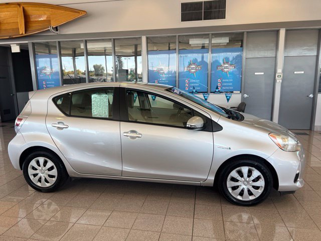 Used 2013 Toyota Prius C One FWD image 8