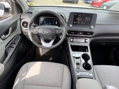 Certified 2023 Hyundai Kona SE w/ Cargo Package image 15