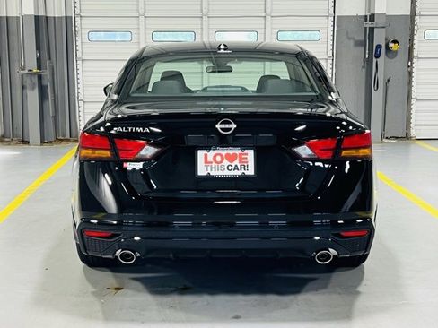 New 2025 Nissan Altima 2.5 SV w/ SV Special Edition Package image 16