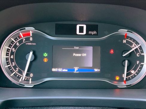 Used 2018 Honda Pilot Elite image 17