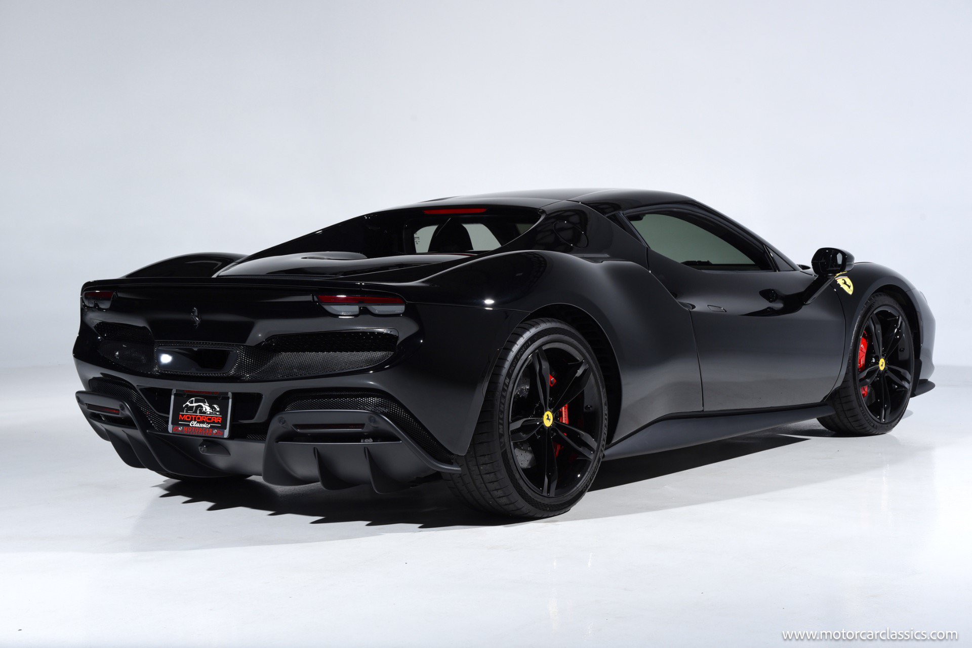 Used 2023 Ferrari 296 GTB RWD image 6