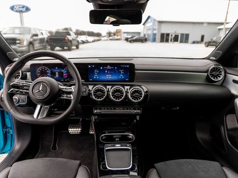 Used 2024 Mercedes-Benz CLA 250 image 15