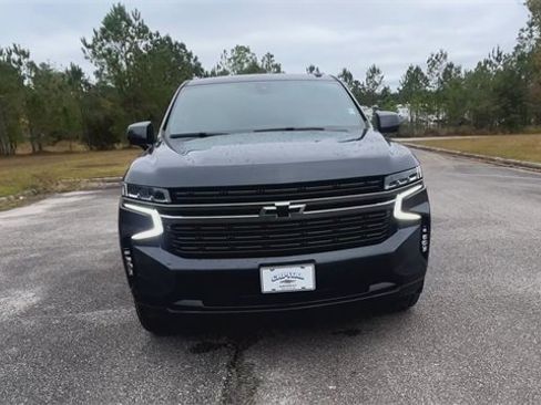 Used 2022 Chevrolet Tahoe RST image 3