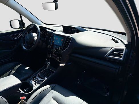 Used 2023 Subaru Forester Touring image 13