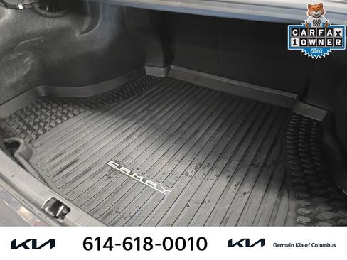 Used 2025 Toyota Camry SE w/ Multimedia Upgrade Package image 21