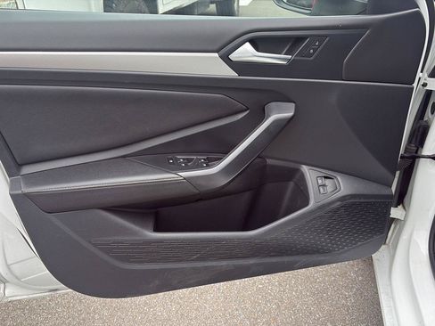 Used 2024 Volkswagen Jetta S FWD image 8