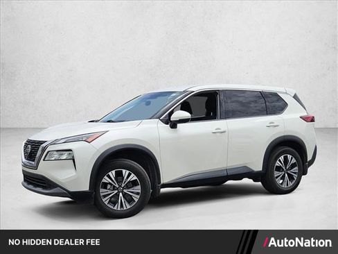 Certified 2021 Nissan Rogue SV FWD image 1