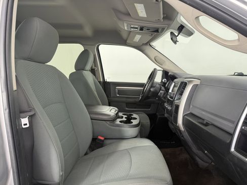 Used 2017 RAM 2500 SLT AWD/4WD image 10