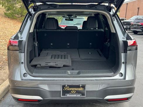 Used 2026 INFINITI QX60 Luxe image 9