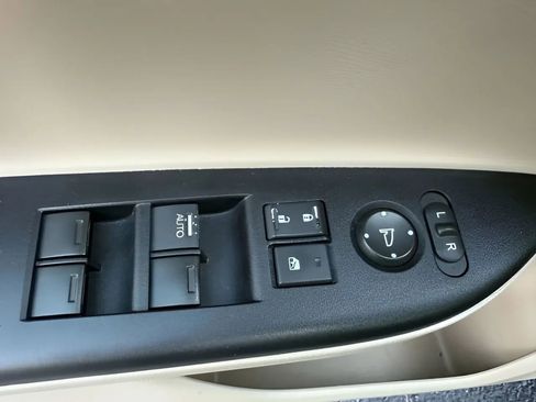 Used 2016 Honda Accord LX image 27