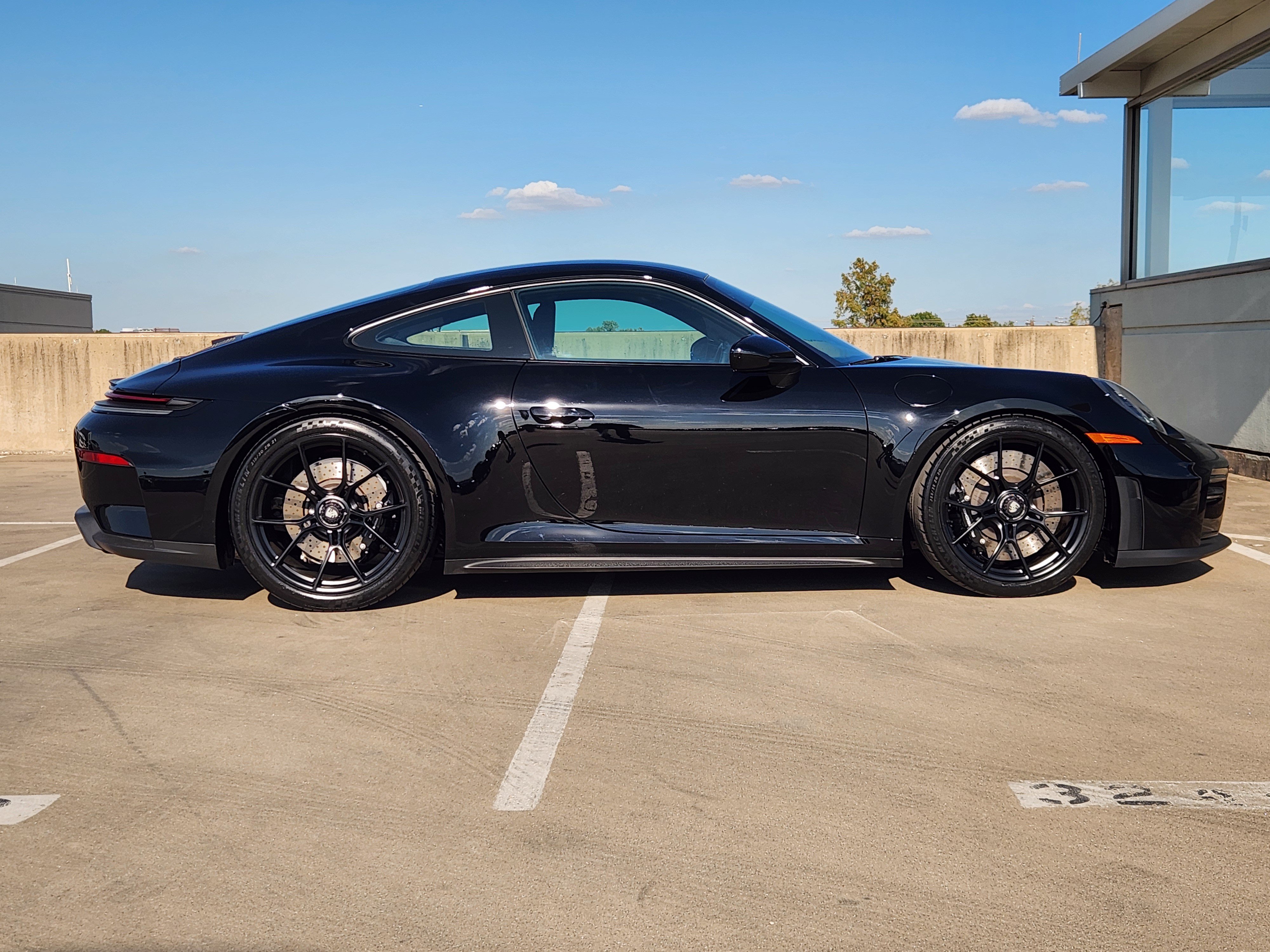 Certified 2026 Porsche 911 GT3 RWD image 9