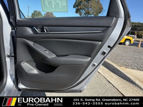 Used 2020 Honda Accord Sport image 13