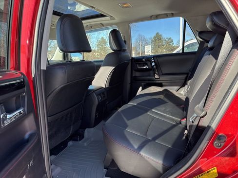 Used 2014 Toyota 4Runner Trail Premium image 13