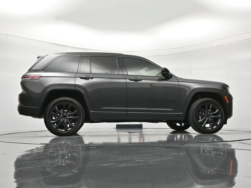 New 2026 Jeep Grand Cherokee Limited AWD/4WD image 40
