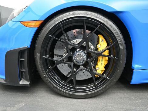 Certified 2025 Porsche 718 Boxster Spyder RS image 19