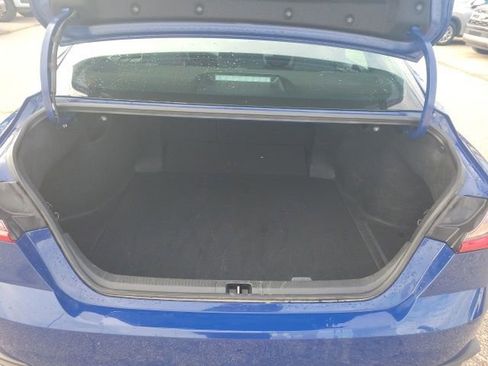 Used 2025 Toyota Camry SE image 25