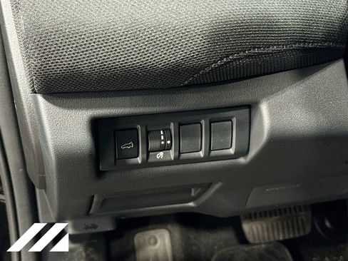 Used 2026 Subaru Outback Premium AWD/4WD image 10