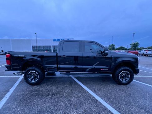 Used 2024 Ford F350 Lariat w/ Lariat Ultimate Package AWD/4WD image 9