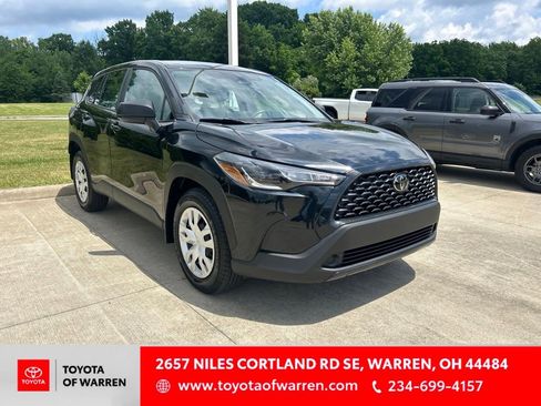 Used 2024 Toyota Corolla Cross L AWD/4WD image 1