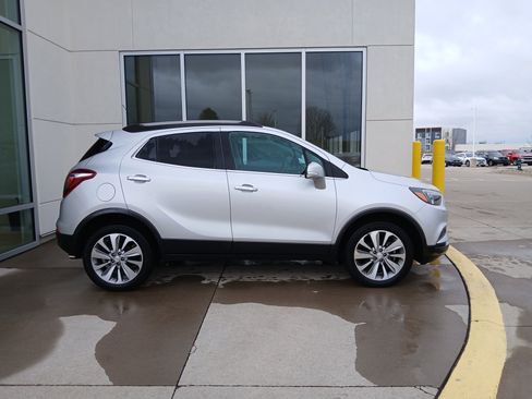 Used 2017 Buick Encore Preferred image 6