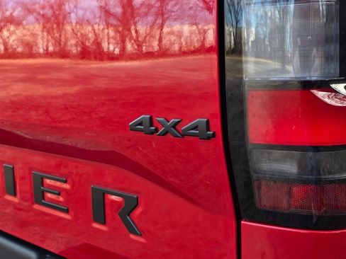 New 2026 Nissan Frontier SV w/ SV Convenience Package image 8