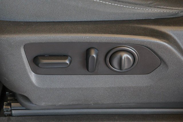 Used 2021 Chevrolet Silverado 1500 RST AWD/4WD image 12