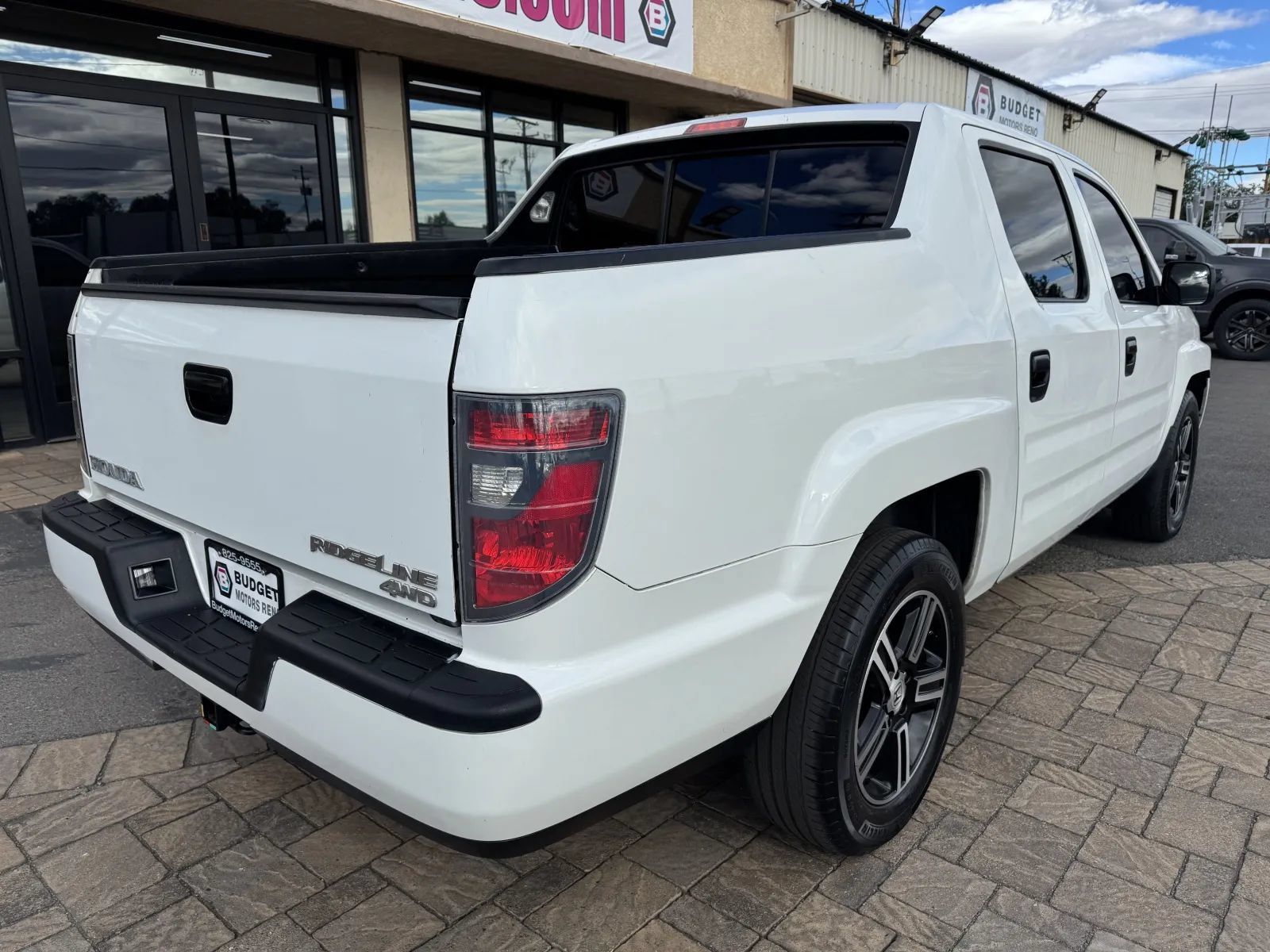 Used 2012 Honda Ridgeline Sport image 2