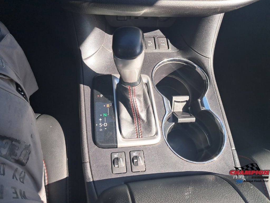 Used 2019 Toyota Highlander SE w/ Protection Package #3 AWD/4WD image 28