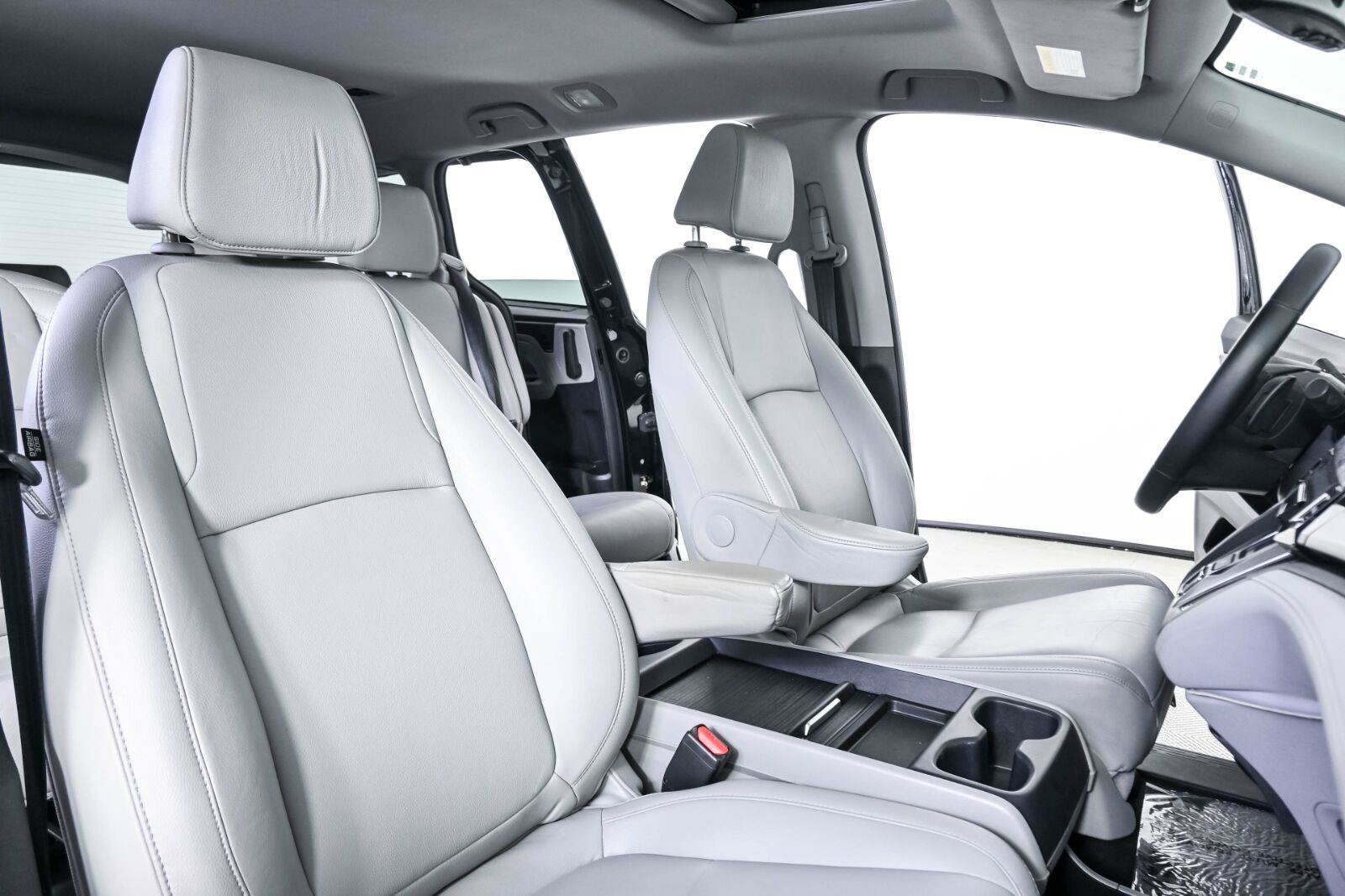 Used 2019 Honda Odyssey EX-L image 21