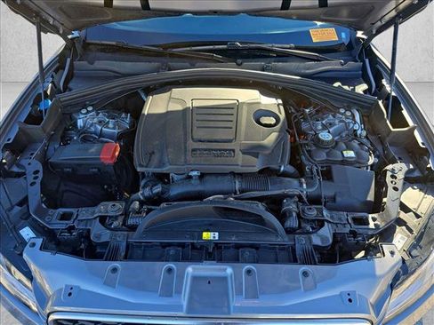 Certified 2025 Jaguar F-PACE R-Dynamic S image 30