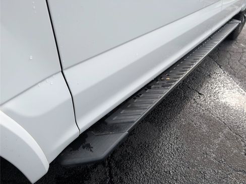 Used 2019 Ford F150 XLT w/ Equipment Group 302A Luxury AWD/4WD image 11