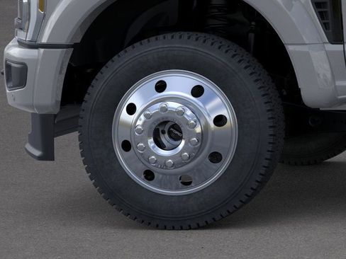 New 2026 Ford F450 Platinum w/ FX4 Off-Road Package image 57