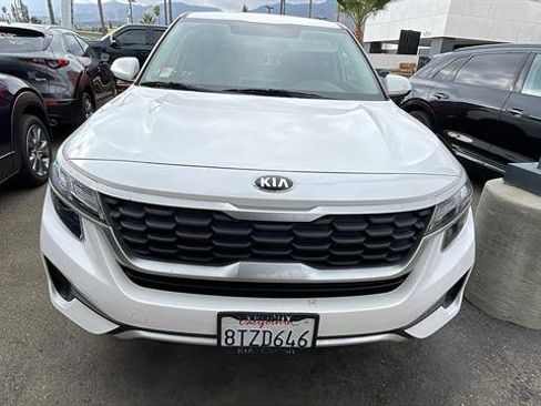 Used 2021 Kia Seltos LX image 6