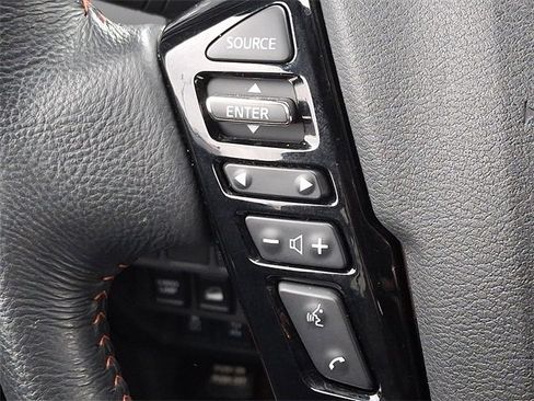 Used 2022 Nissan Frontier PRO-4X w/ Off-Road Protection Package image 21