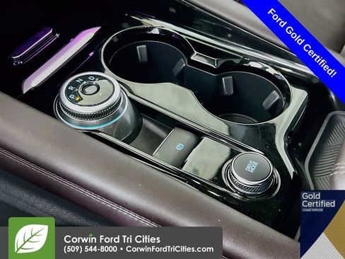 Used 2025 Ford Explorer Platinum w/ LUX Leather Package AWD/4WD image 10
